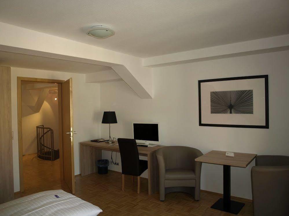 Hotel Gasthaus Zur Sonne Dinkelsbühl Exteriér fotografie